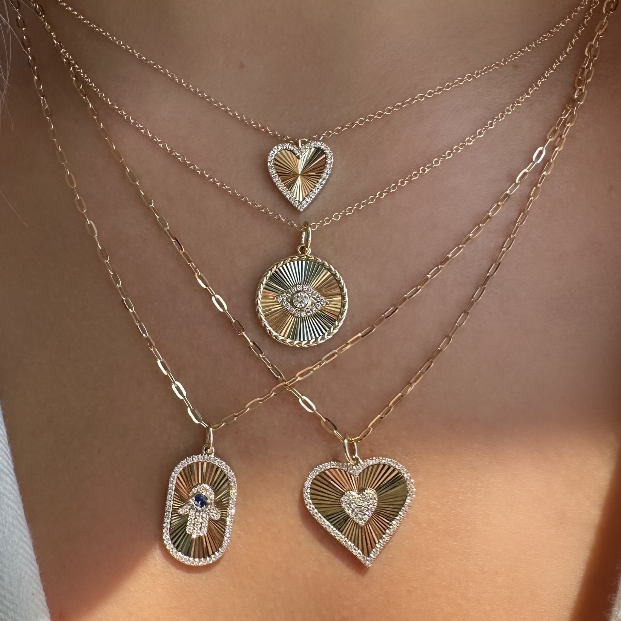 Diamond Halo Radiating Heart Link Necklace close-up, halo