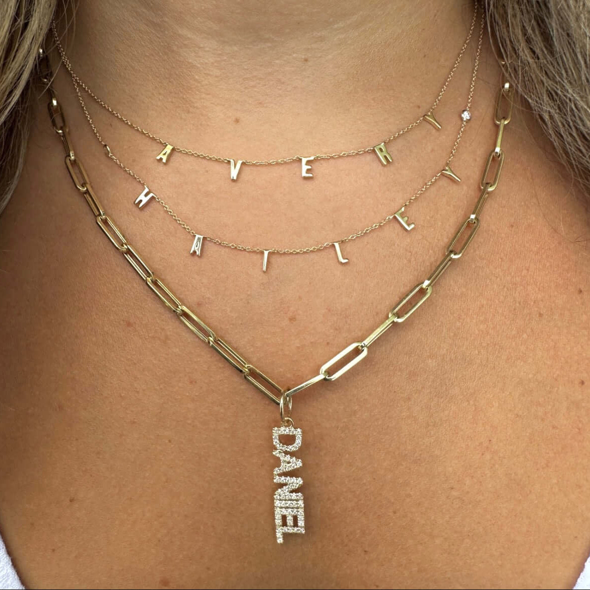 Personalized Block Station Name Diamond Bezels Necklace by Izakov Fine Jewelry with name "DANIEL" and elegant design.