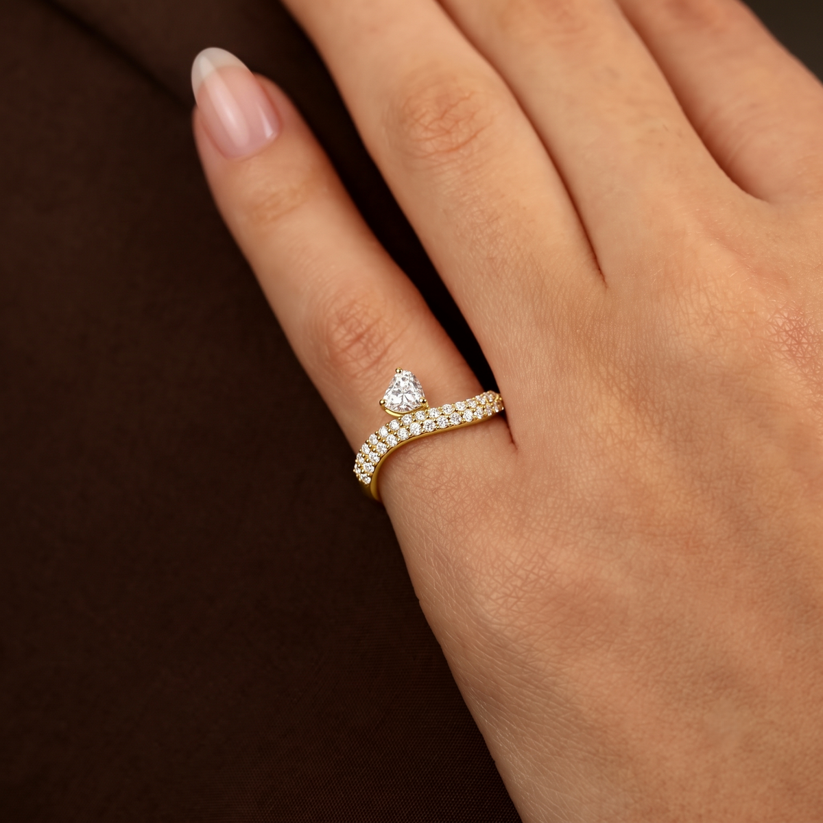 Heart Diamond Pavé Bypass Ring in 14k yellow gold