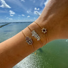 14K Gold Hebrew Personalized Diamond Cloud Nameplate Bracelet | Izakov Diamonds + Fine Jewelry