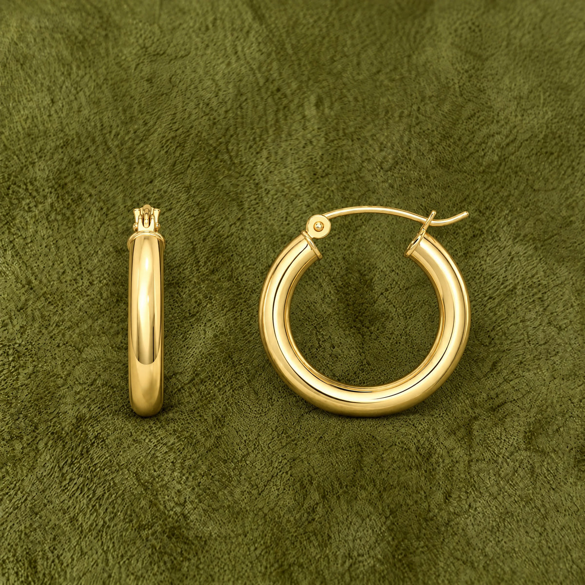 Tube Gold Hoop Earrings in 14K yellow gold, styled, Izakov Fine Jewelry