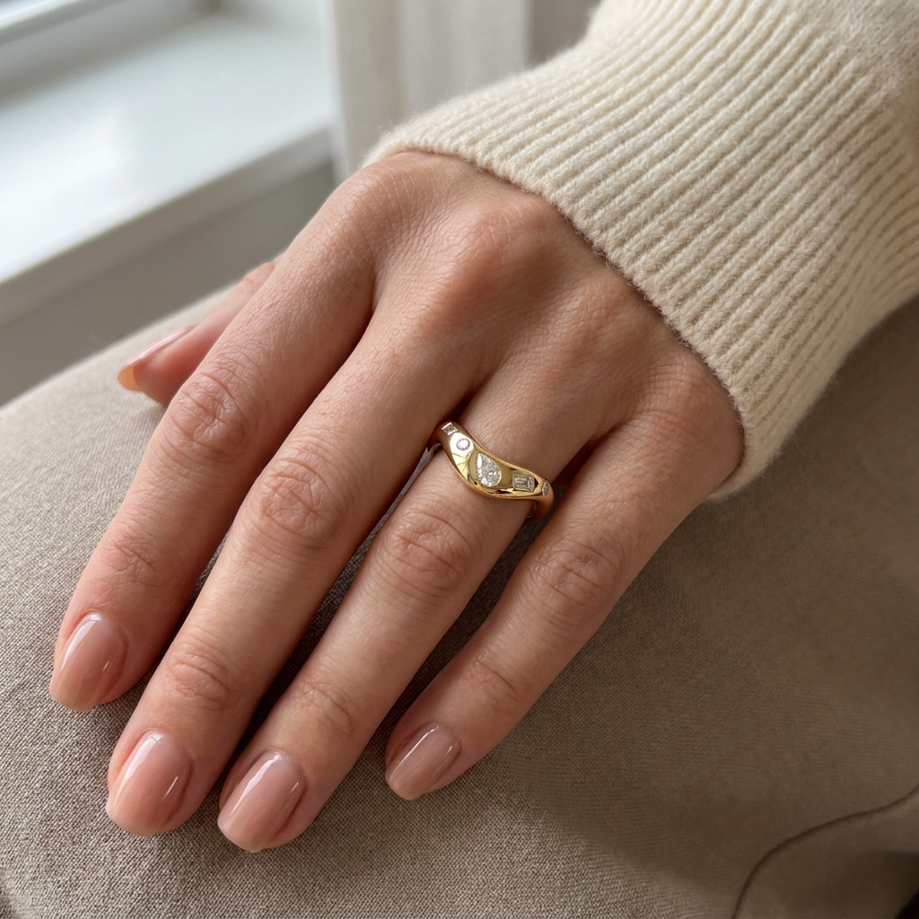 Cosmic Diamond Wave Ring — model shot