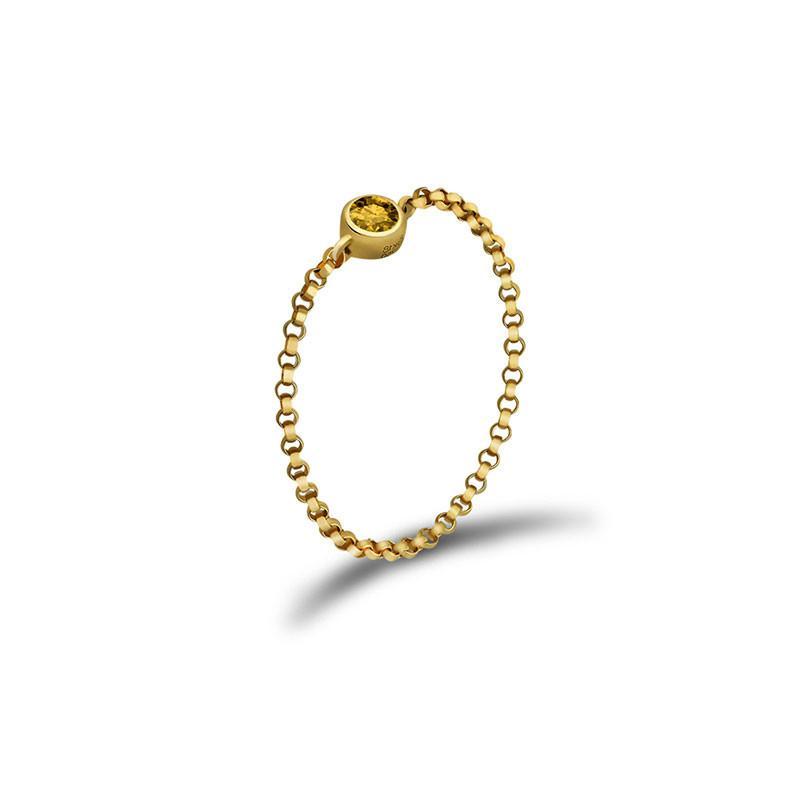 18K gold chain ring featuring a unique birthstone, elegantly crafted for a timeless accessory or meaningful gift.