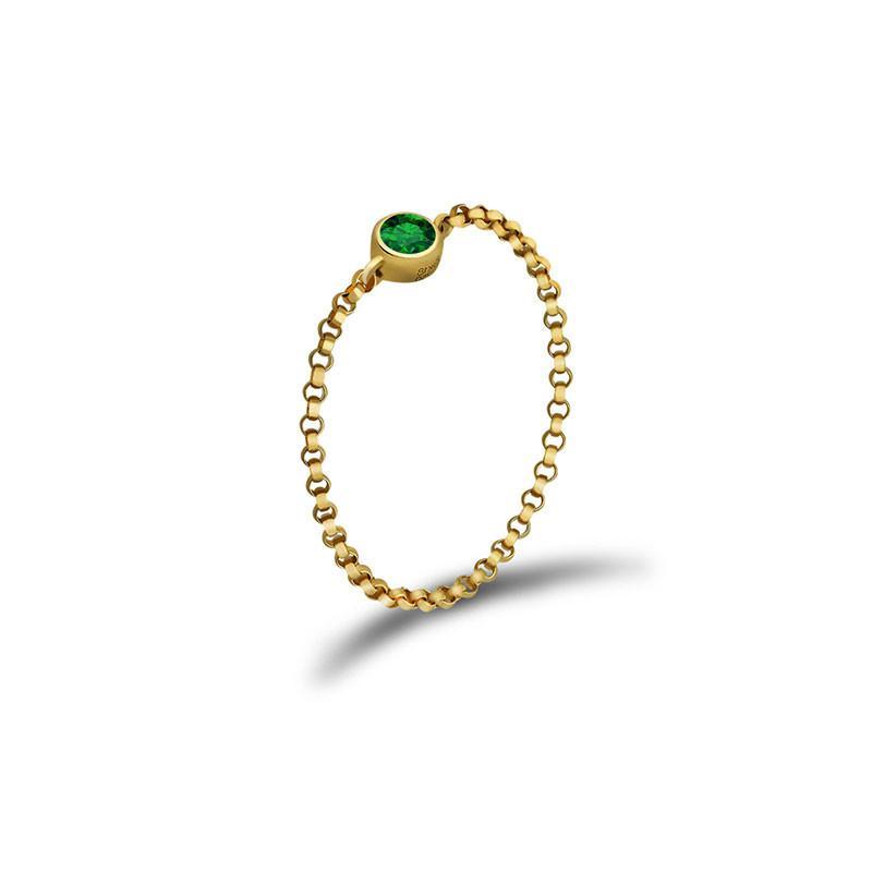 18K gold chain ring featuring a green birthstone, perfect for elegant jewelry collections and meaningful gifts.