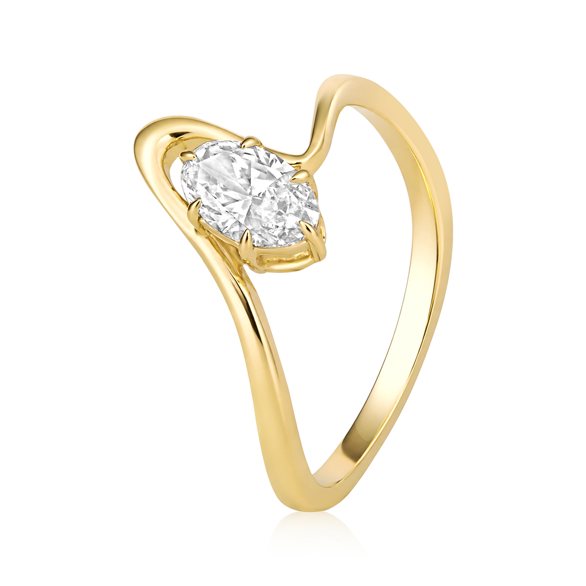 Oval Diamond Swirl Ring in 14k yellow gold