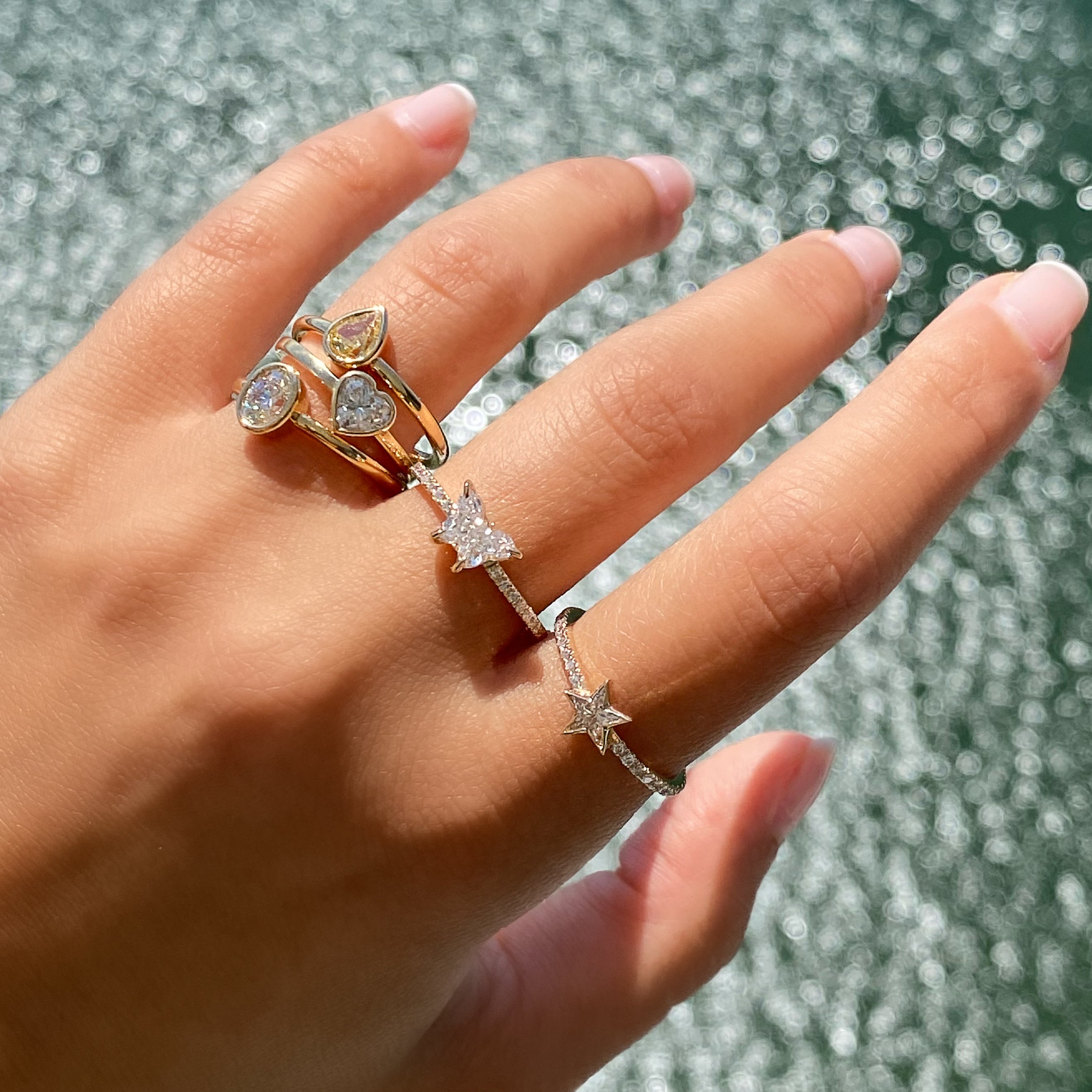 18K Gold Heart Shaped Diamond Bezel Ring Yellow Gold Izakov Diamonds + Fine Jewelry