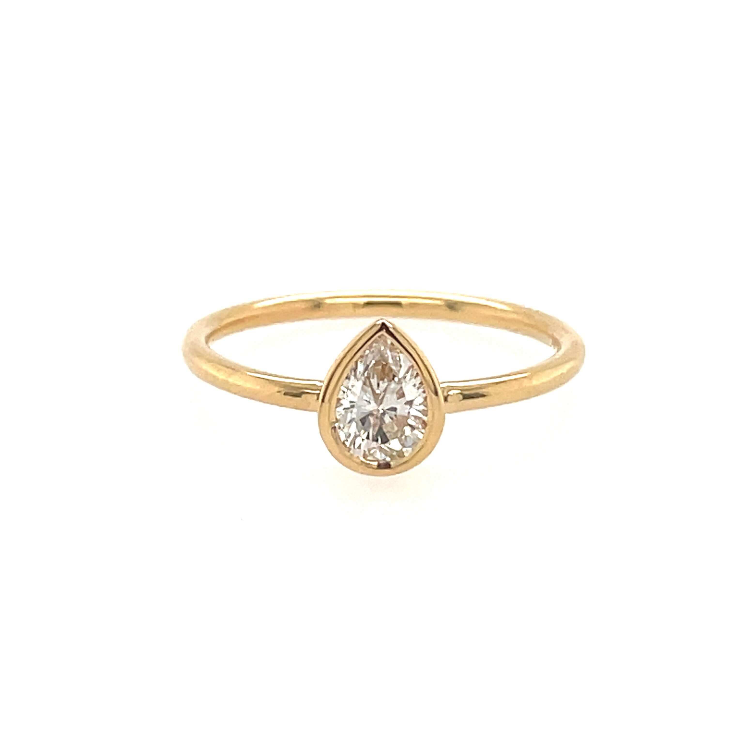 18K Gold Pear Shape Diamond Bezel Ring - Rings - Izakov Diamonds + Fine Jewelry